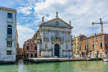 Fototapeta na wymiar Architecture and landmark of Venice. Cozy cityscape of Venice