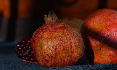 Dried pomegranates