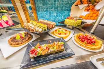 Meal dishes on food court.