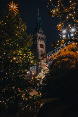 Das Hamburger Rathaus an Weihnachten