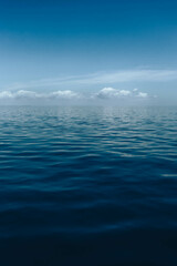 Fototapeta na wymiar Beautiful calm ocean on a clear day