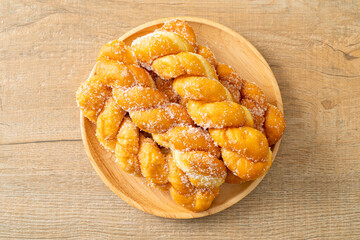 sugar doughnut in spiral shape