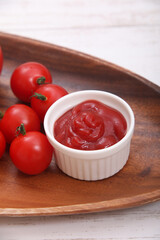 トマトケチャップとトマト