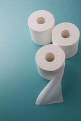 トイレットペーパー　　トイレロール