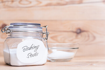 容器に入った重曹