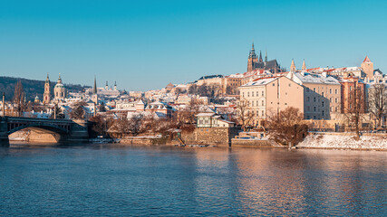 Obraz premium city, town, travel, water, architecture, panorama, europe, coast, sky, landscape, beach, winter, port, snow, tourism, sun, tower, cityscape, sunrise, mediterranean, panoramic, skyline, prague, czech