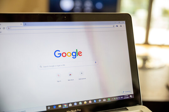 Google, online advertise, search engine, cloud computing company logo on laptop screen.