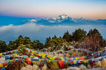 Küchenrückwand glas motiv Annapurna prayer flags with mountains in background