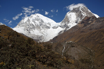 Fototapeta na wymiar View of the nort face Huascaran mountain, in the Cordillera Blanca of Ancash, Peru