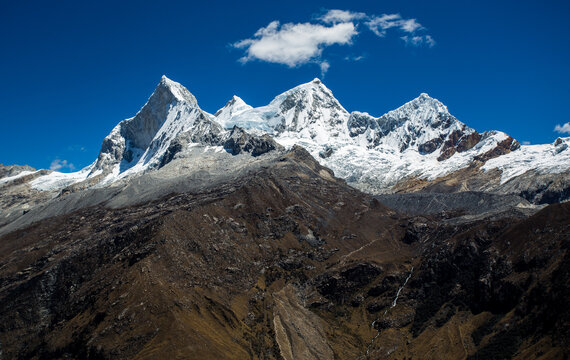 View of the Huandoy mountain, in the Cordillera Blanca of Ancash, Peru.