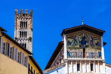 La Basilica di San Frediano a Lucca - obrazy, fototapety, plakaty