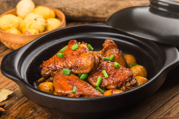 Braised Chicken Wings with Chestnut