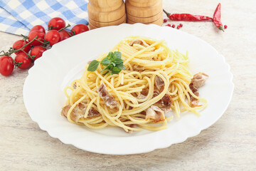 Spaghetti carbonara pasta with bacon