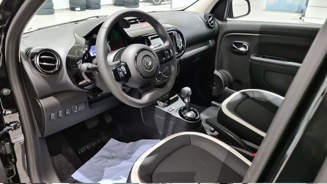 ESSEN; NRW; GERMANY -JANUARY  15.2022: 
New Renault Twingo Electric Urban Night, electric, 60 kW . It's the all-electric latest version of the classic French city 
