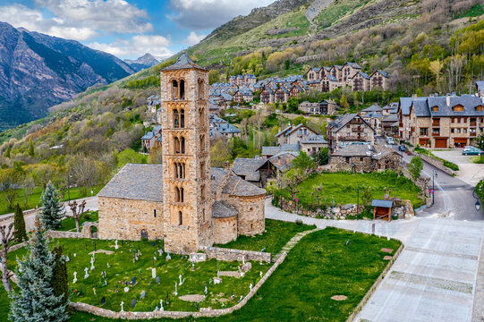 Roman Church of Sant Climent de Taull (Catalonia - Spain)