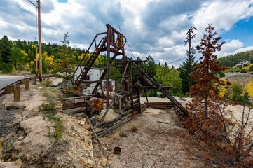 Obraz premium drilling machine in the forest