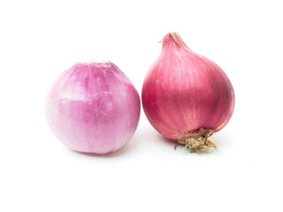 Freshly harvested shallots have medicinal properties that relieve colds, placed separately on a white background.