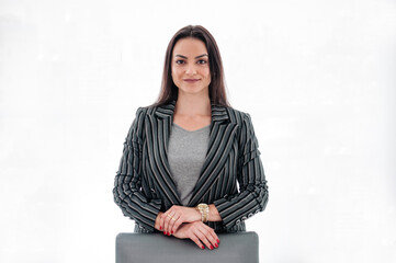 A mulher empreenderora em um ensaio fotográfico corporativo.
