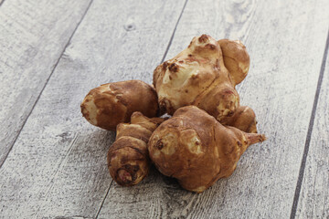 Raw dietary Jerusalem artishoke - topinambur