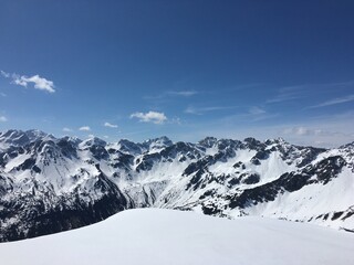 Fototapeta premium snow covered mountains