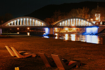 Most w Krościenku Nad Dunajcem nocą