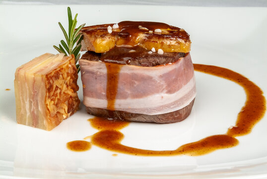Tournedo Rossini con foie y panceta ib&eacute;rica