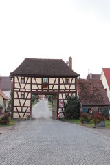 Dorftor. Torhaus in Ickelheim bei Bad Windsheim.