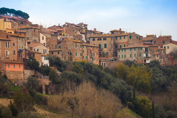 Fototapeta na wymiar Italia, Toscana, Pisa, il paese di Peccioli.