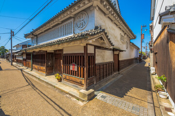 Naklejka premium 奈良 重要伝統的建造物群保存地区 今井町の町並み