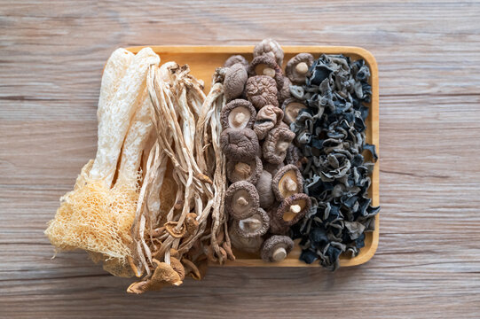 The plate of different kinds of mushrooms
