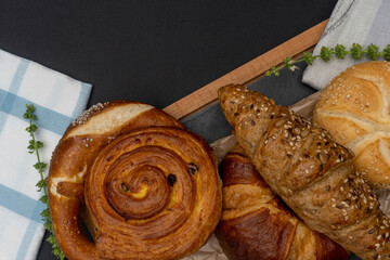 Bread arangement on cooking board