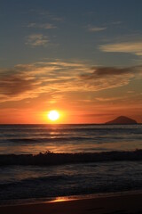 白浜海岸の朝日