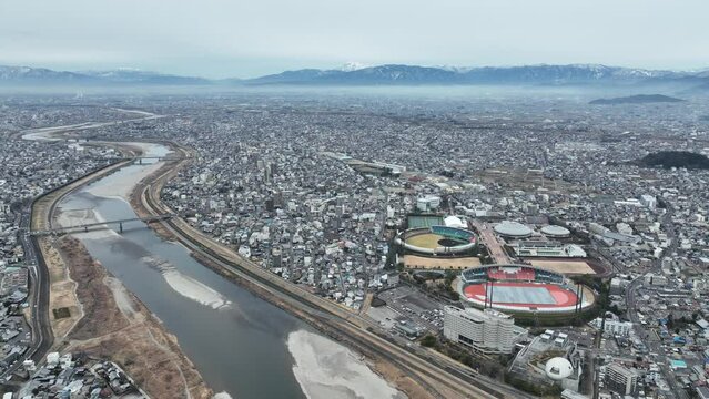 岐阜城　金華山　岐阜市内周辺の風景　ドローン空撮
