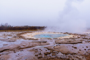 die unglaubliche Landschaft vom - Großer Geysir - auf Island