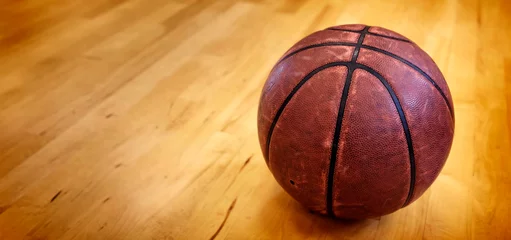 Gardinen Basketball on Ball Court for Competition and Sports © Lane Erickson