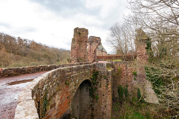 Overcast view of the historical Rosslyn Castle