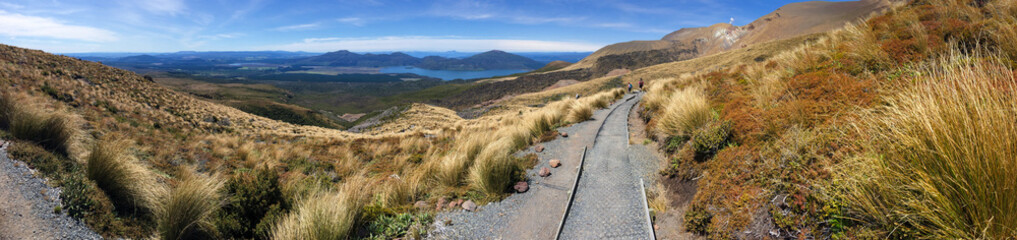 Hiking the Ketetahi End of Tongariro Alpine Crossing