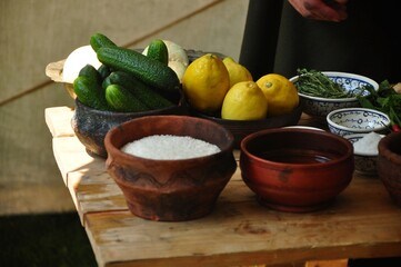 Food - what they eat, what they eat - any substance suitable for eating and drinking by living organisms to replenish energy reserves and the necessary ingredients for the normal course of chemical re