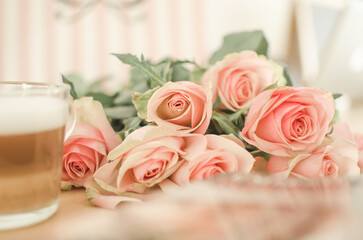 Romantic roses moment with cup of coffee - obrazy, fototapety, plakaty