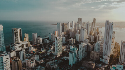 Fototapeta na wymiar Cartagena colombia desde el aire.