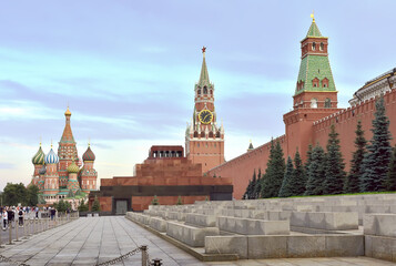 Fototapeta premium Red Square and Spasskaya tower of the Moscow Kremlin