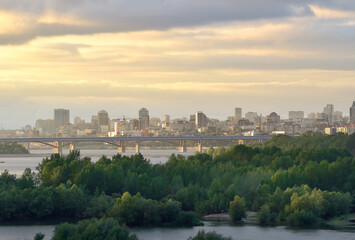 Fototapeta na wymiar Panorama of Novosibirsk on the Ob