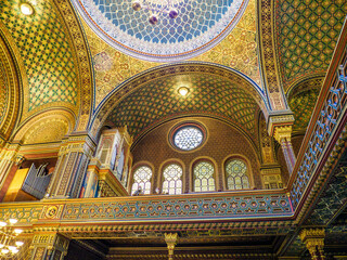 Fototapeta na wymiar The Spanish Synagogue in Prague honors Moorish Spain, where Jews and Christians were protected under early Islam.