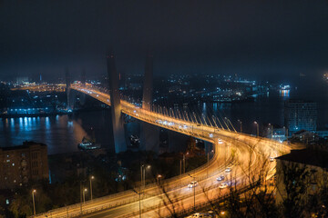 night traffic on the bridge