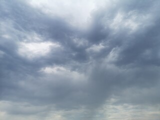 Obraz premium fluffy clouds and beautiful sky background