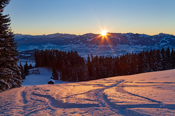 Allgäu - Alpenglühen - Sonnenuntergang - Wintersport - Schnee - Berge