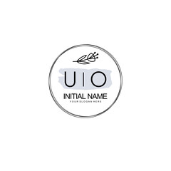 UO Hand drawn wedding monogram logo