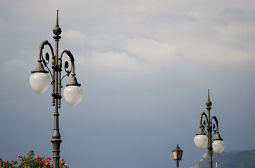 Fototapeta na wymiar Lanterns at Lago di Garda 