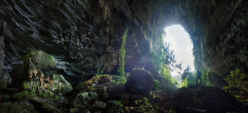 Panoramic view of Hang Tien Cave in Phong Nha Ke National Park in Vietnam