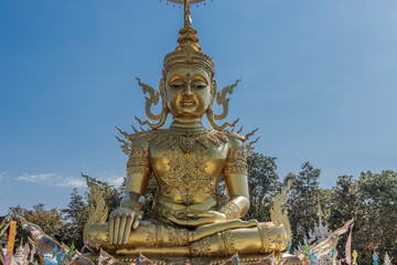 golden buddha statue